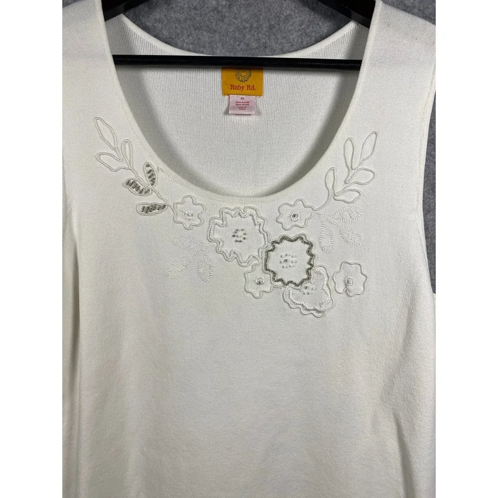 Ruby Rd Womens XL Ivory Floral Embroidered Beaded Knit Tank Top Sleeveless Shell - Picture 8 of 8